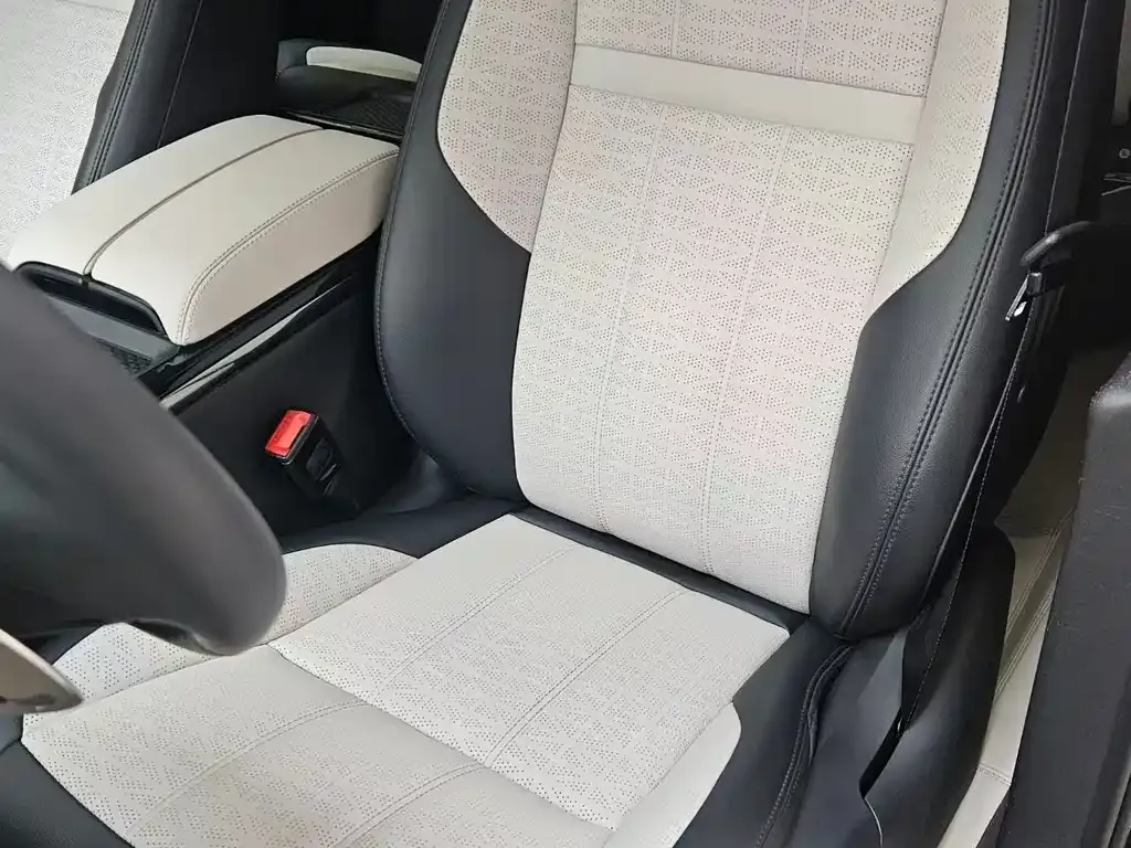 Land Rover Evoque — фото 5