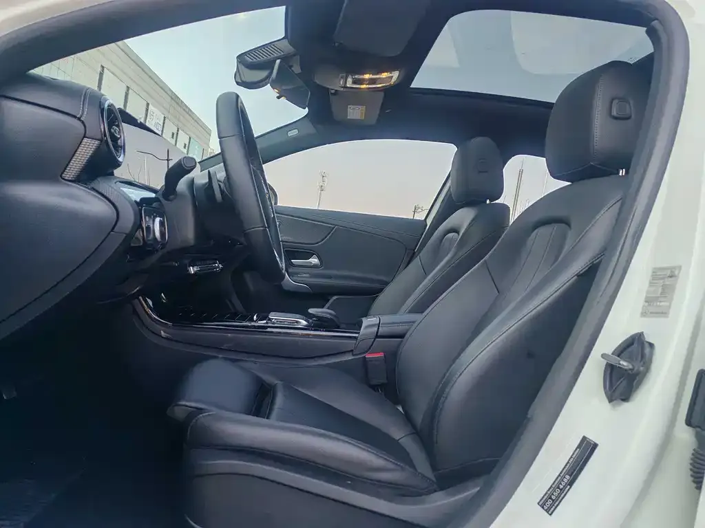 Mercedes-Benz A-Class — фото 3
