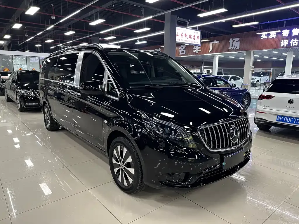 Mercedes-Benz Vito — фото 10