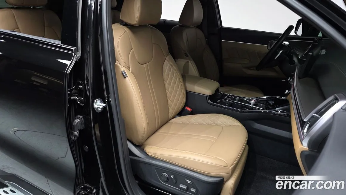Kia Sorento — фото 8