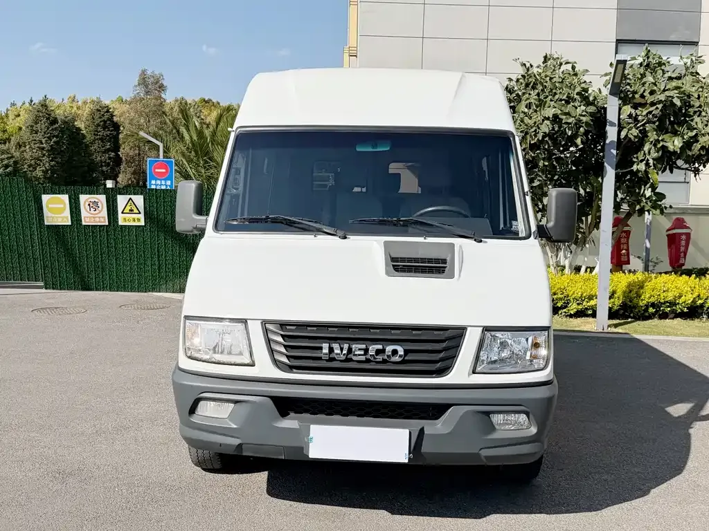 IVECO Daily — фото 9