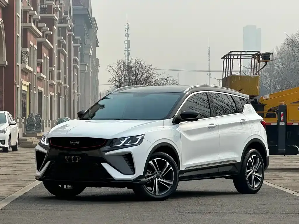 Geely Binyue — фото 1