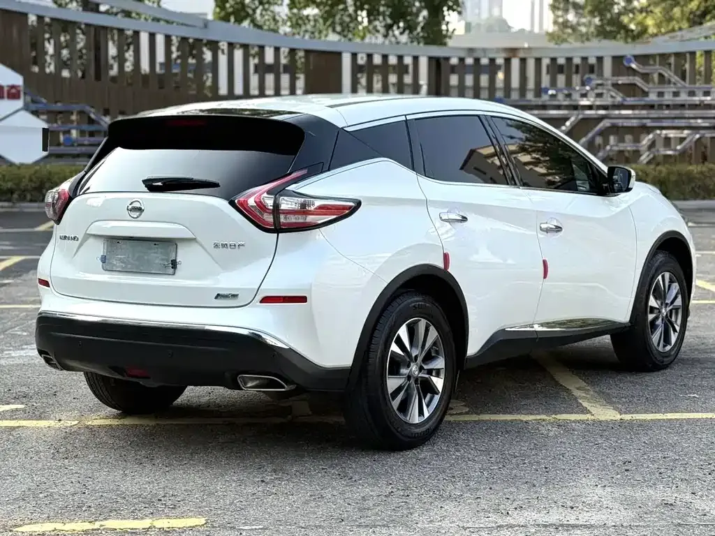 Nissan Murano — фото 7