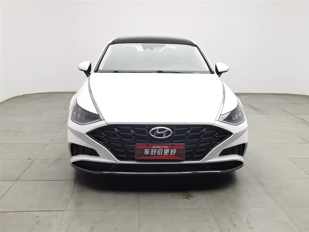 Hyundai Sonata — фото 4