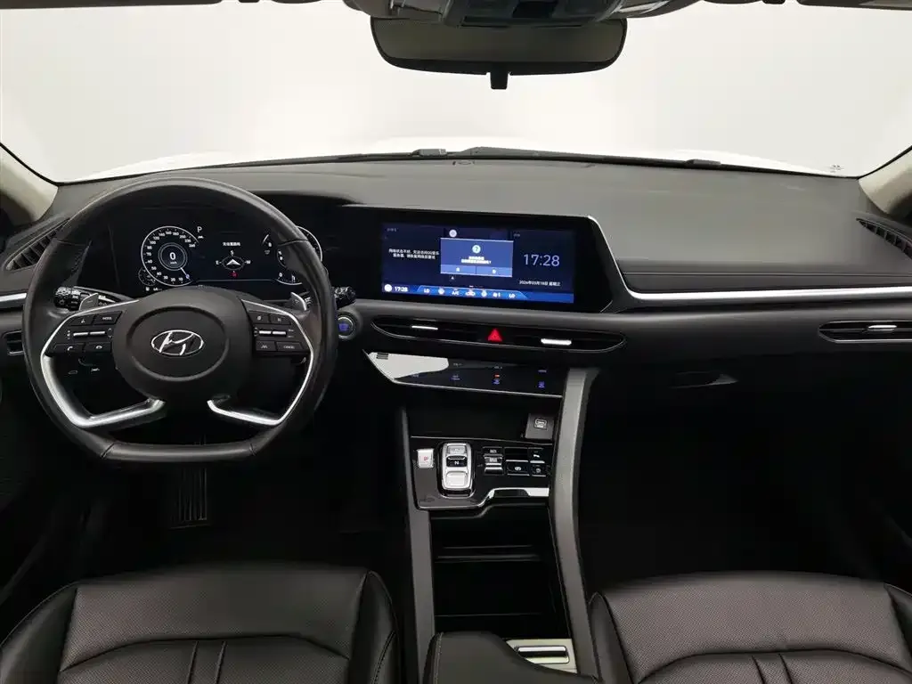 Hyundai Sonata — фото 2