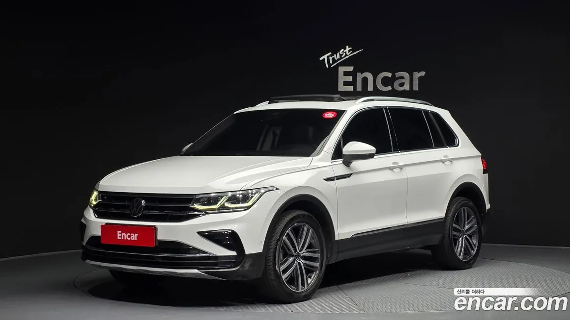 Volkswagen Tiguan — фото 1