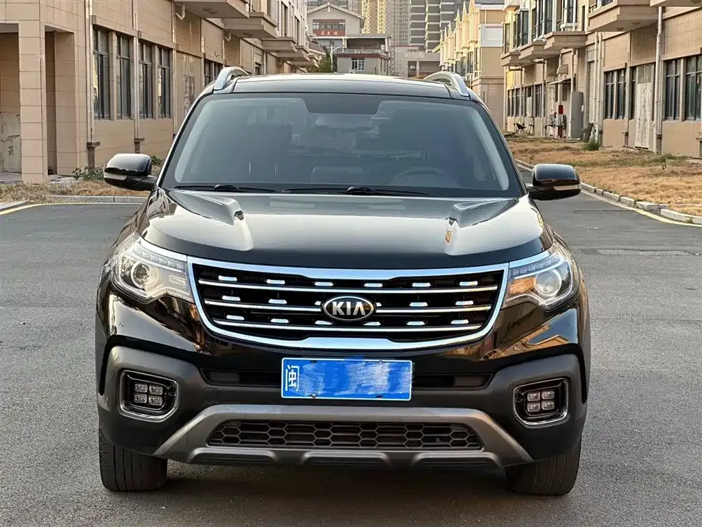 Kia Sportage — фото 9