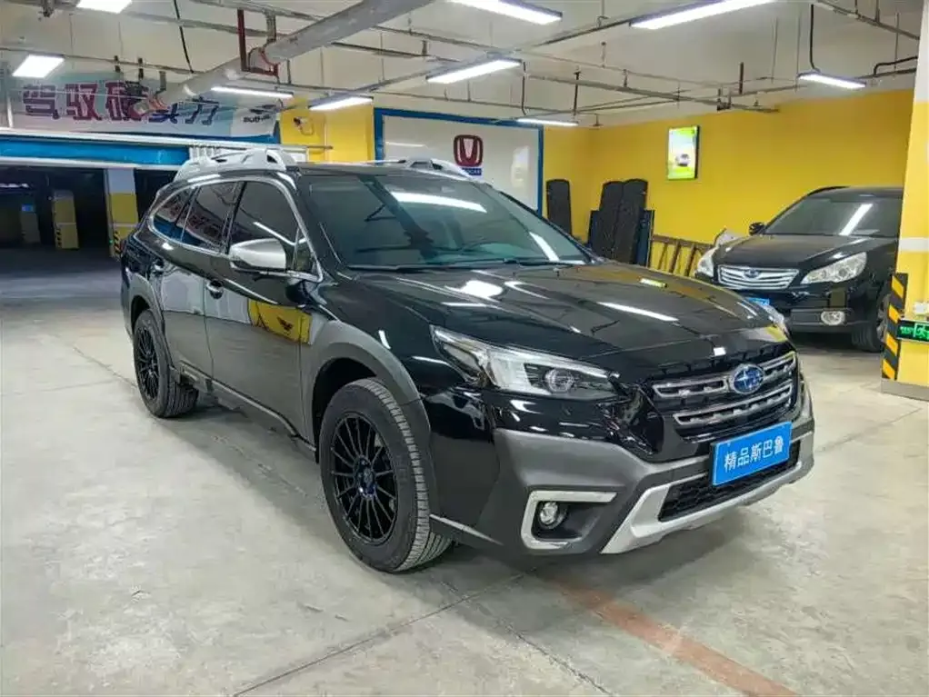 Subaru Outback — фото 5