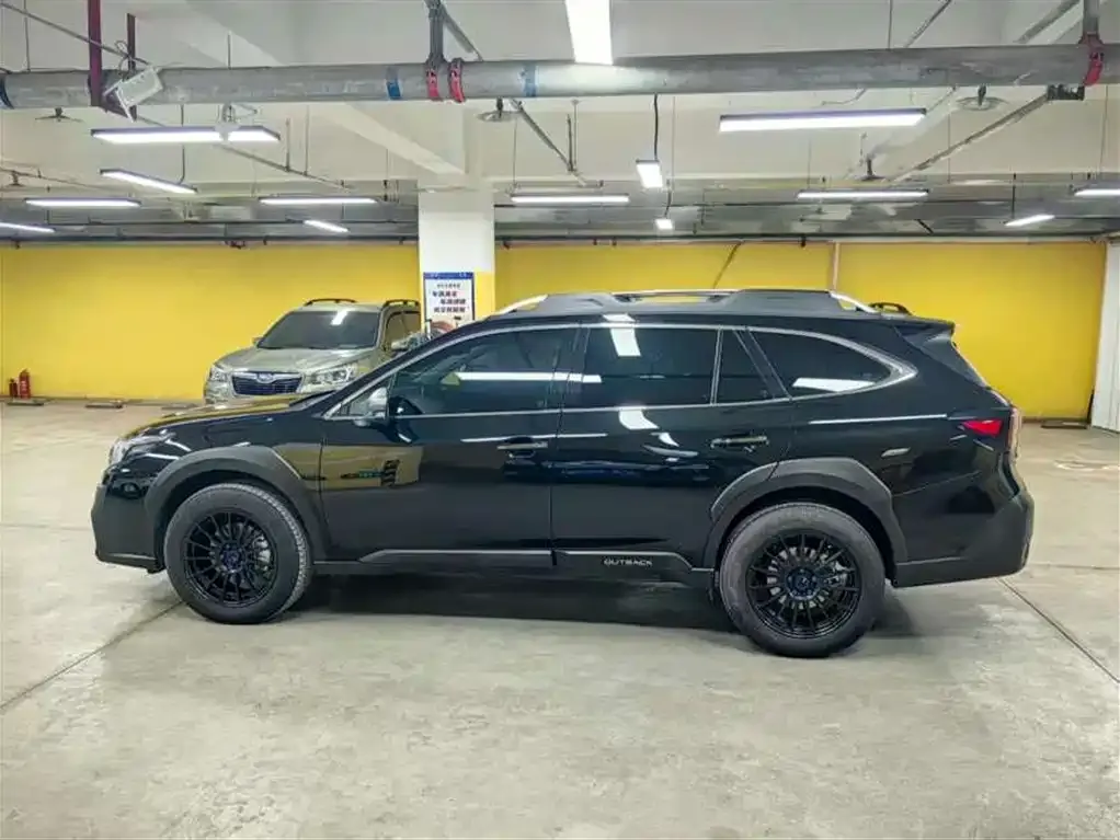 Subaru Outback — фото 4