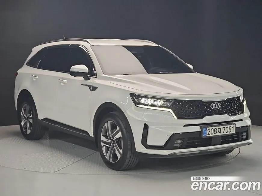 Kia Sorento — фото 3