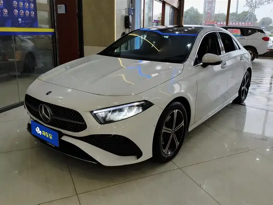 Mercedes-Benz A-Class — фото 1