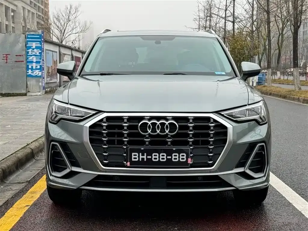 Audi Q3 — фото 5