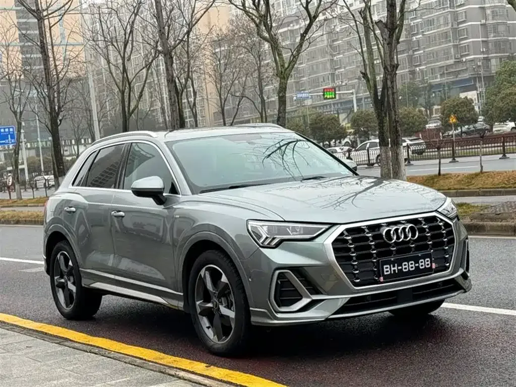 Audi Q3 — фото 6