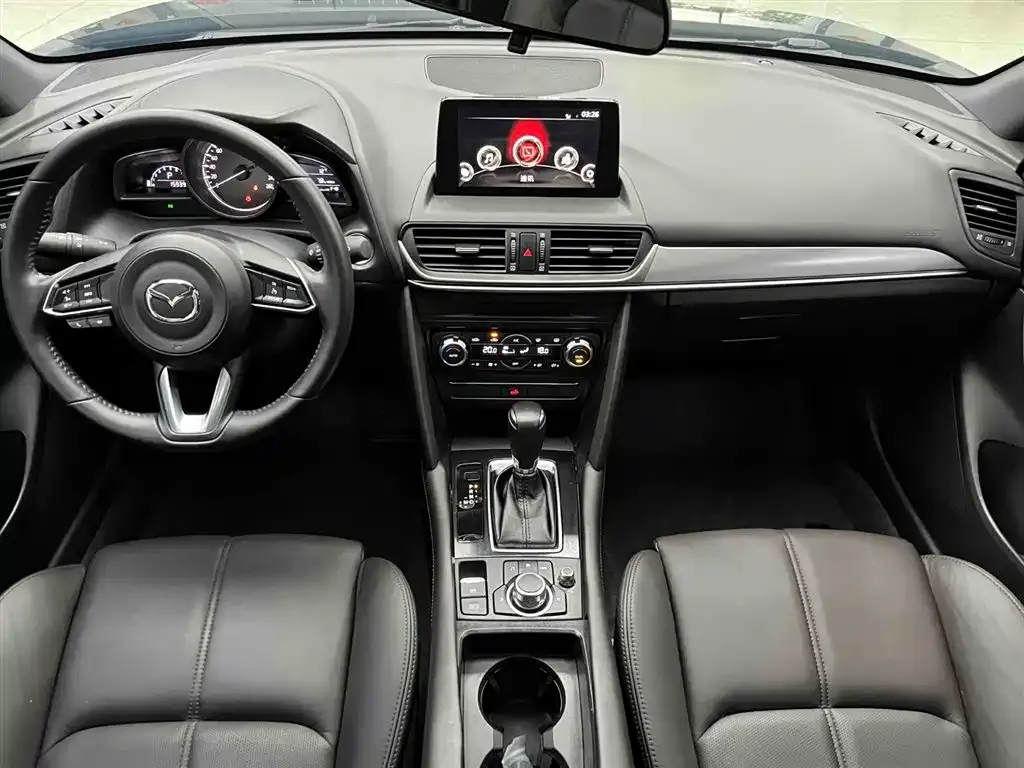 Mazda CX-4 — фото 7