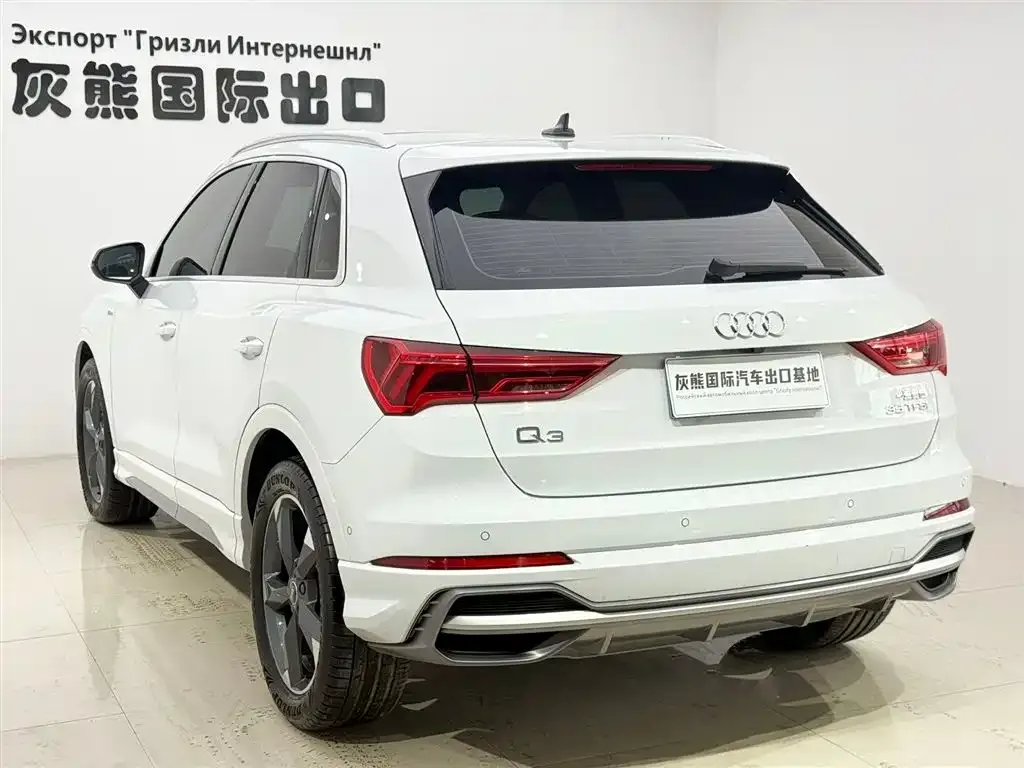 Audi Q3 — фото 4