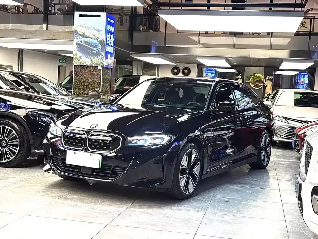 BMW i3 — фото 1