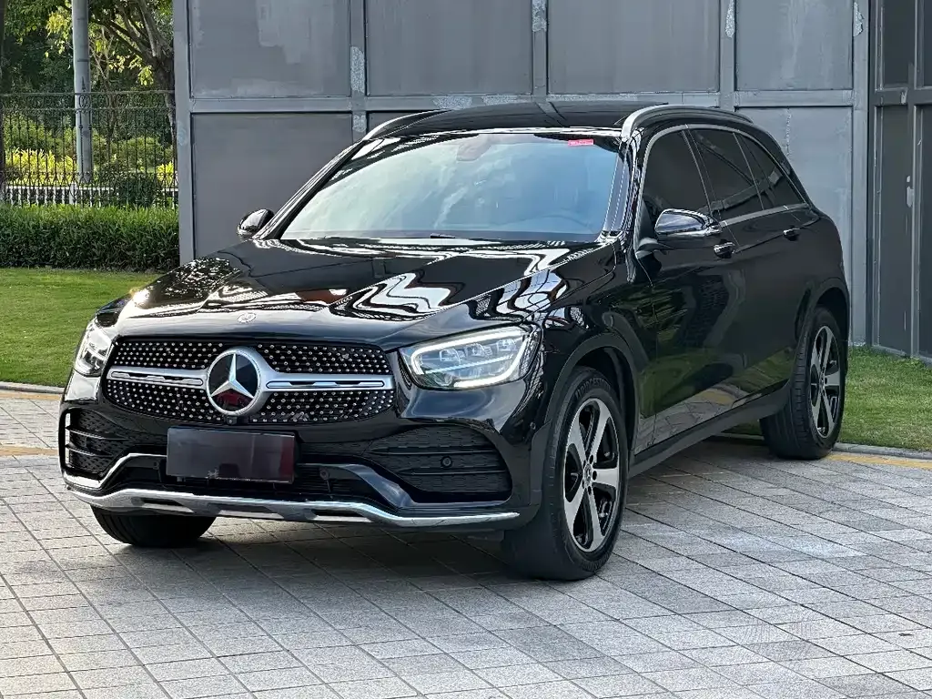 Mercedes-Benz GLC — фото 1
