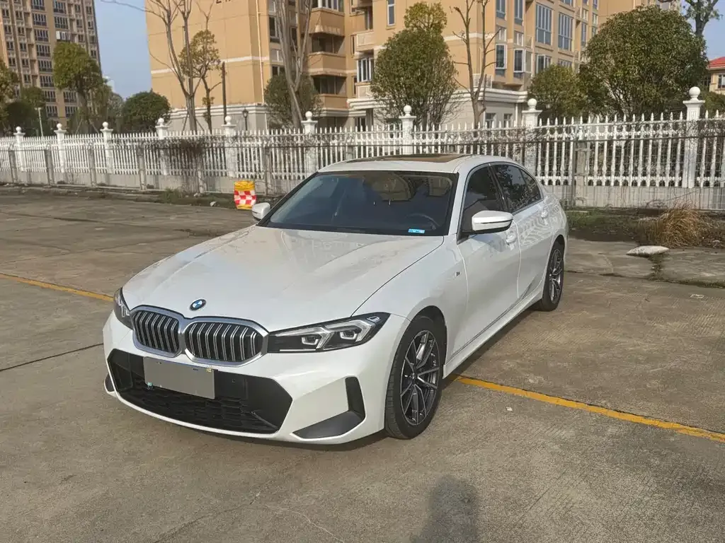 BMW 3 Series — фото 1