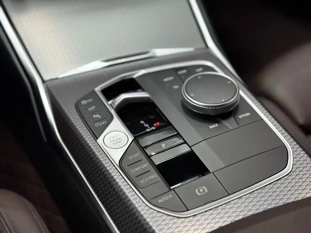 BMW 3 Series — фото 10