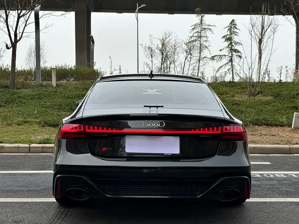 Audi A7 — фото 5