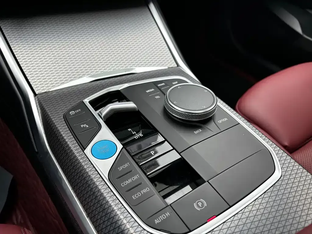 BMW i3 — фото 3