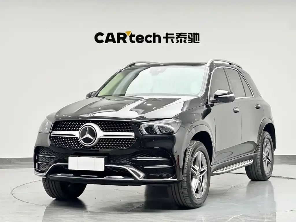 Mercedes-Benz GLE — фото 1