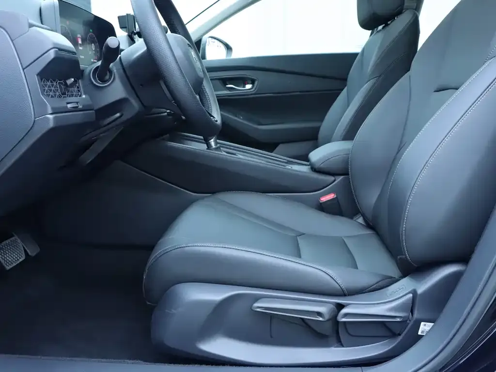 Honda Accord — фото 6