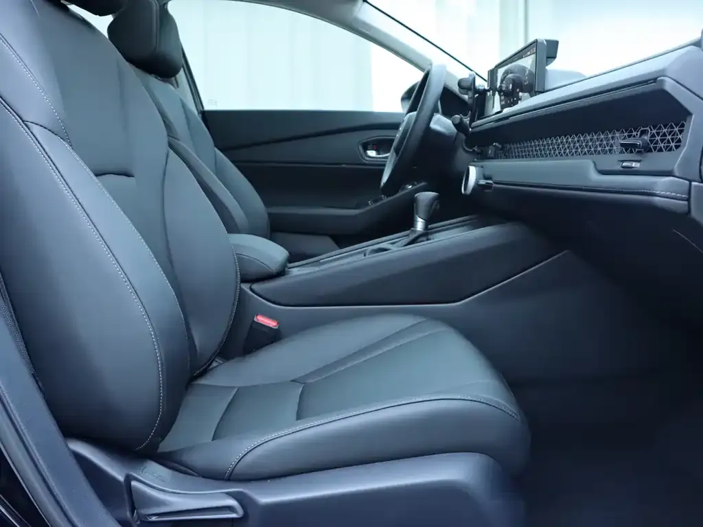 Honda Accord — фото 3