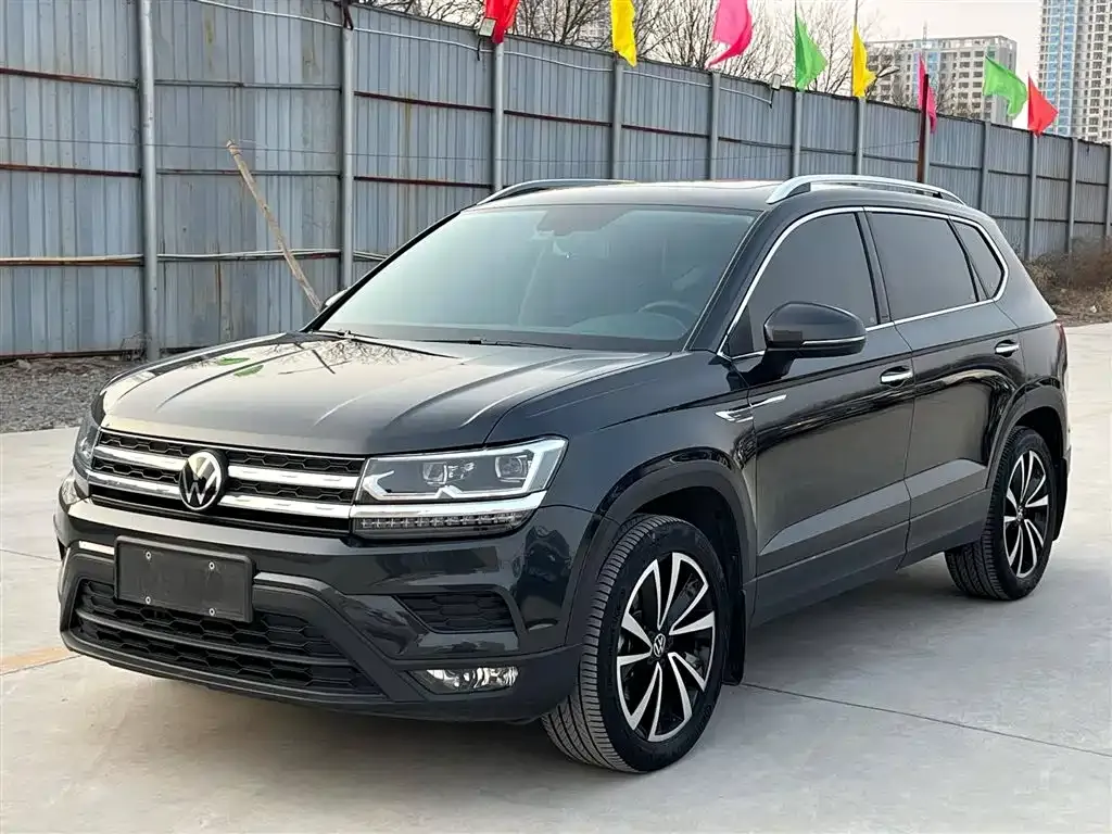 Volkswagen Tharu — фото 1