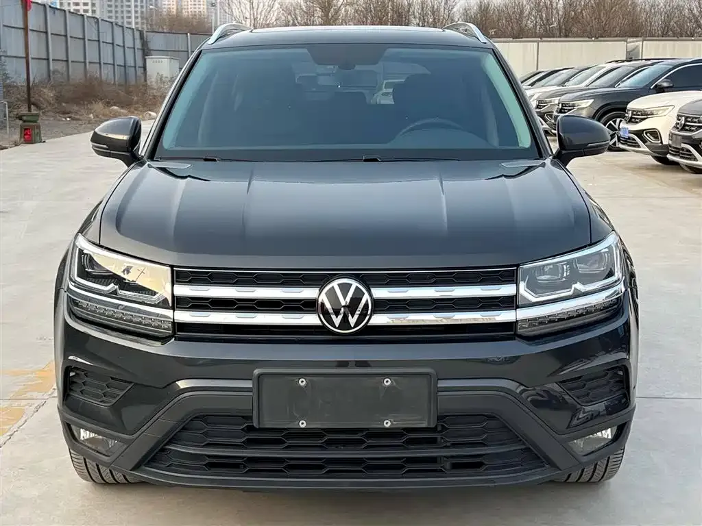 Volkswagen Tharu — фото 2