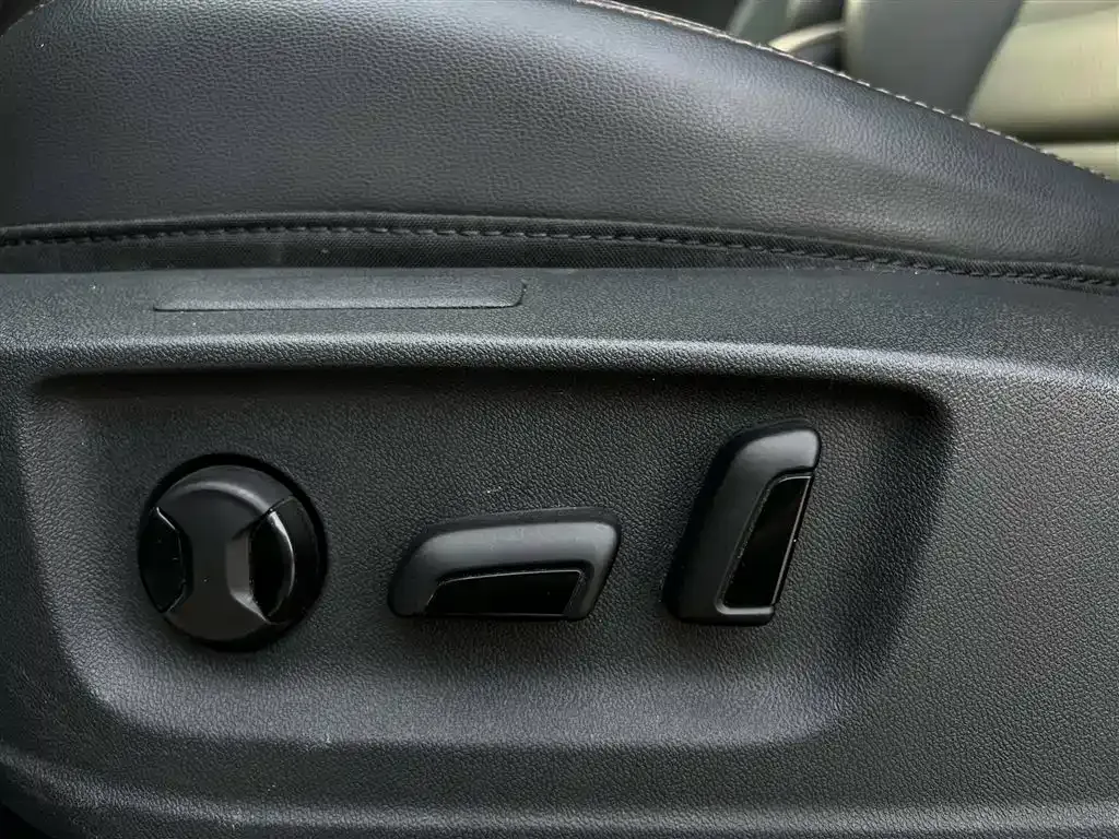 Volkswagen Tharu — фото 10