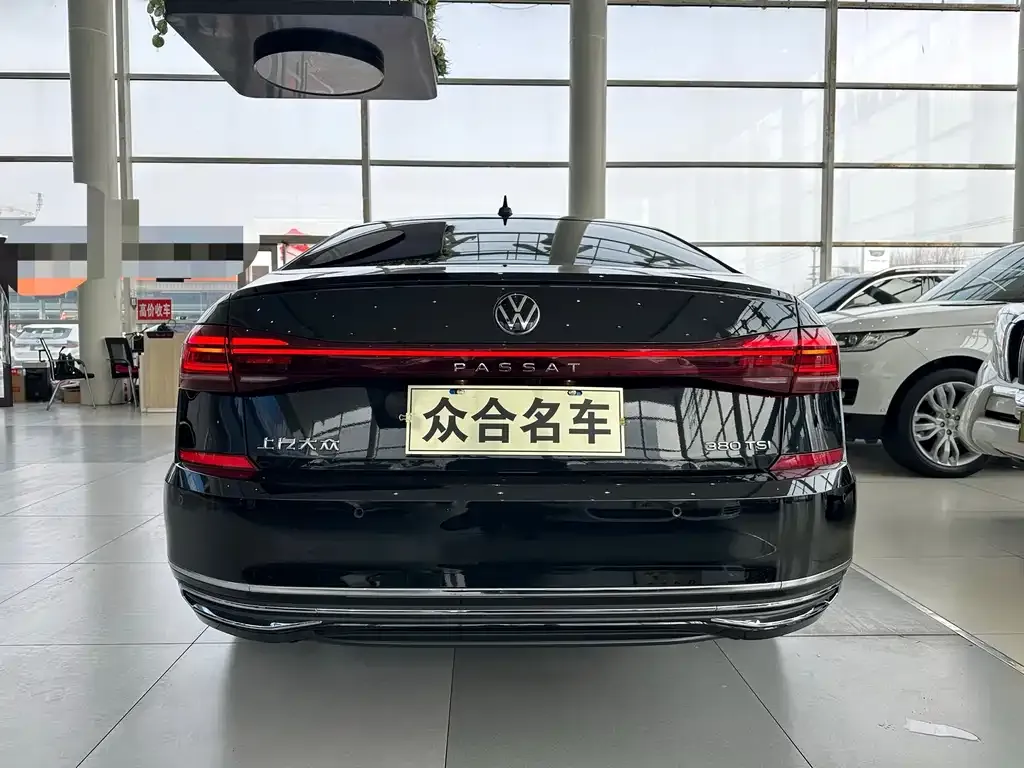 Volkswagen Passat — фото 9