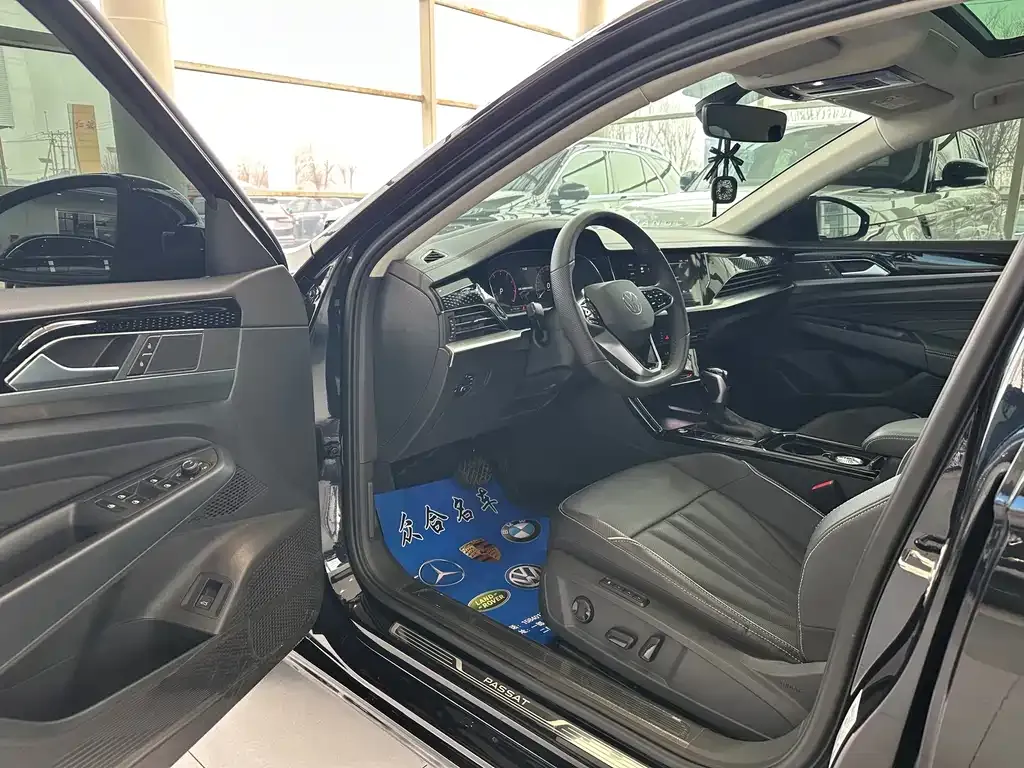 Volkswagen Passat — фото 6