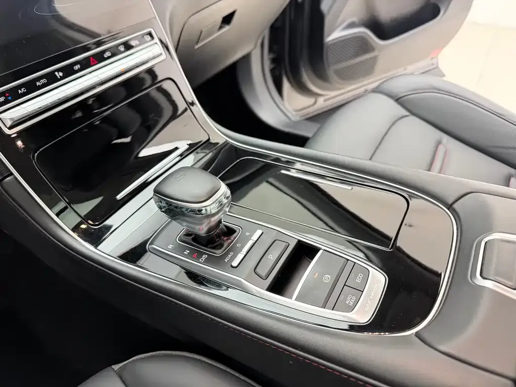 GAC Motor GS4 Plus — фото 10