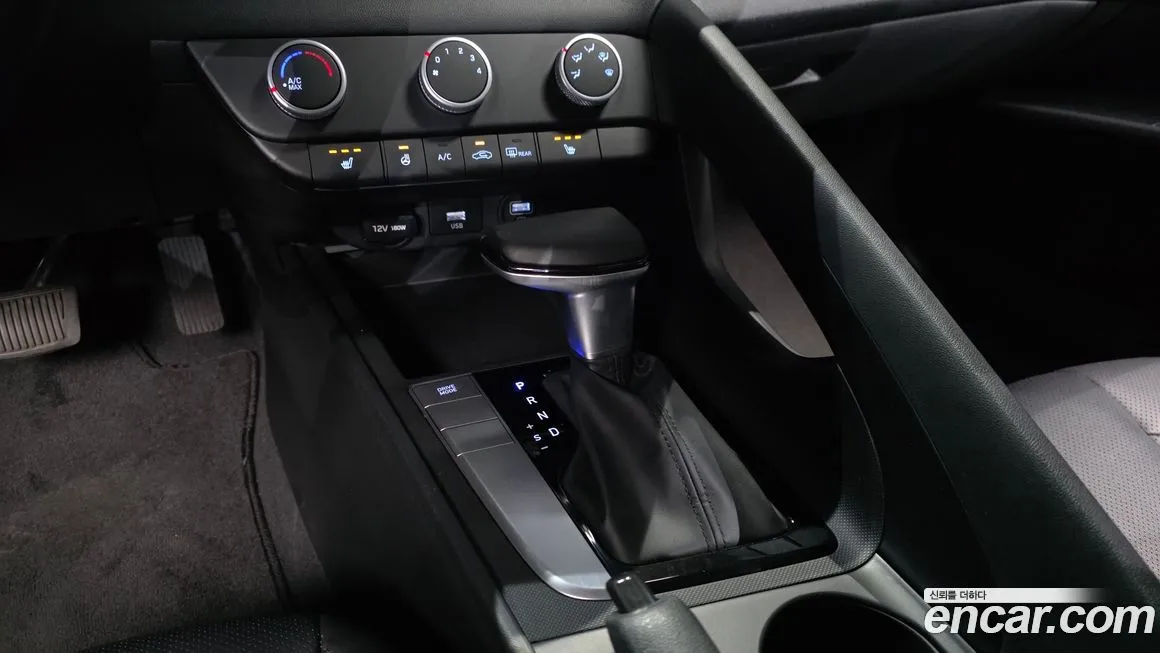 Hyundai AVANTE — фото 6