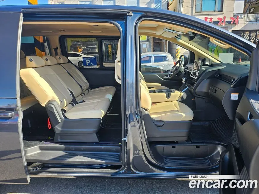 Hyundai Staria — фото 6