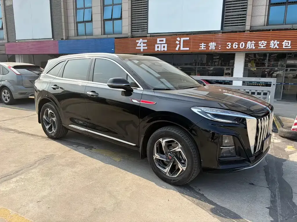 Hongqi HS3 — фото 4