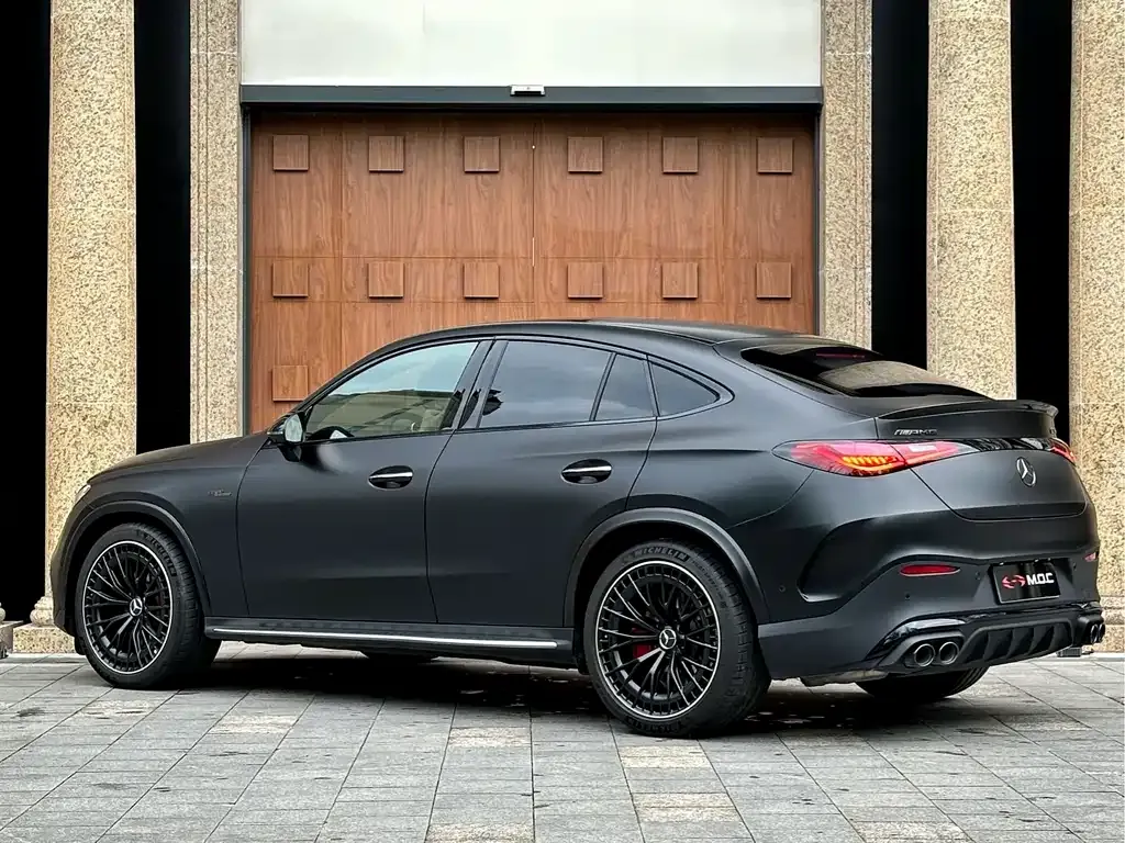 Mercedes-Benz GLC Coupe AMG — фото 8