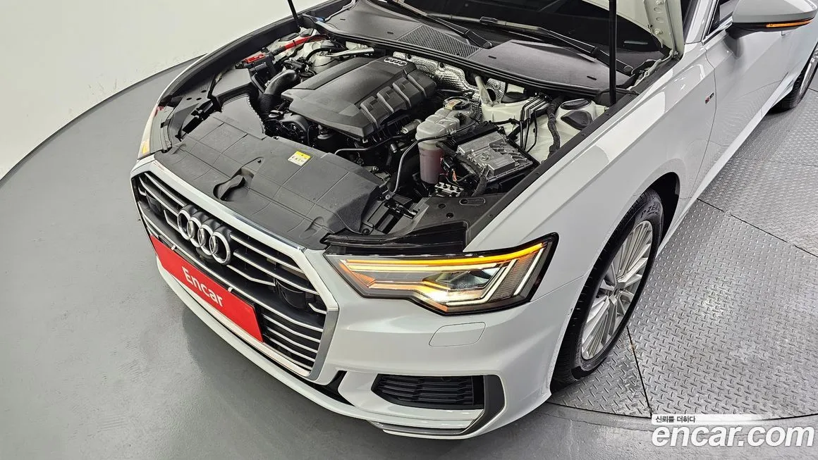 Audi A6 — фото 10