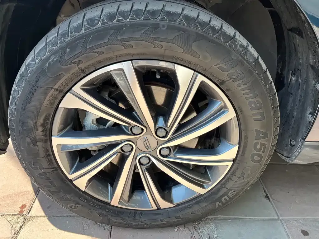 Geely Vision X6 — фото 8