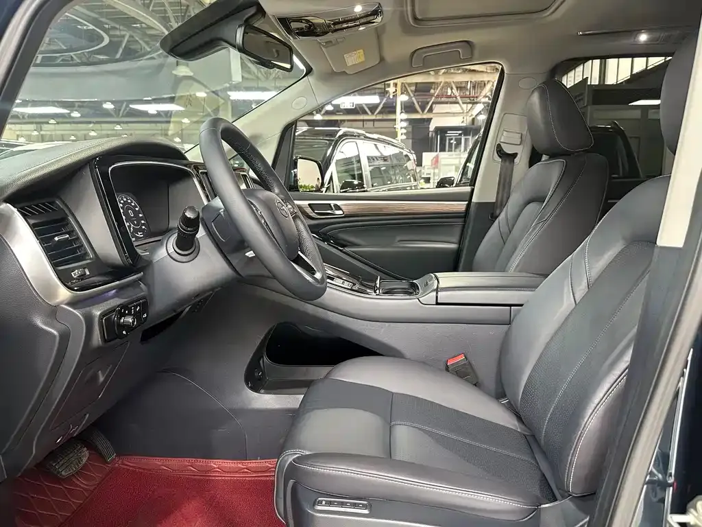 GAC Motor Trumpchi M8 — фото 2