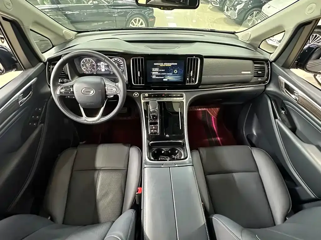GAC Motor Trumpchi M8 — фото 8