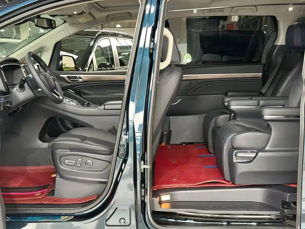 GAC Motor Trumpchi M8 — фото 4