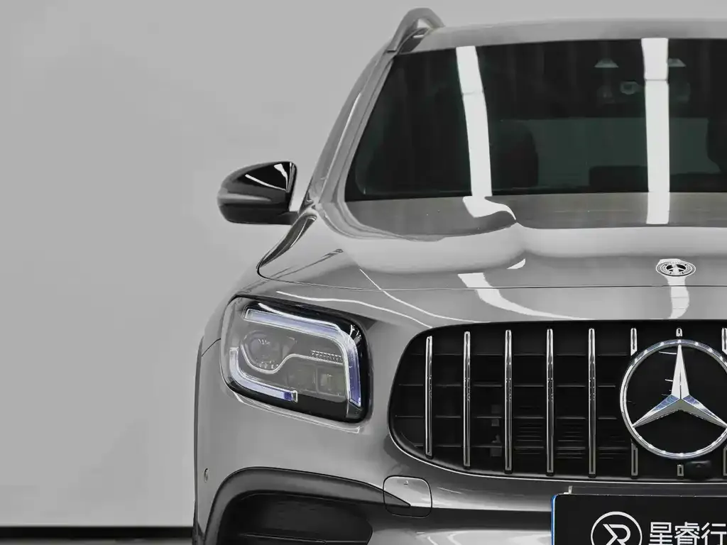 Mercedes-Benz GLB AMG — фото 2