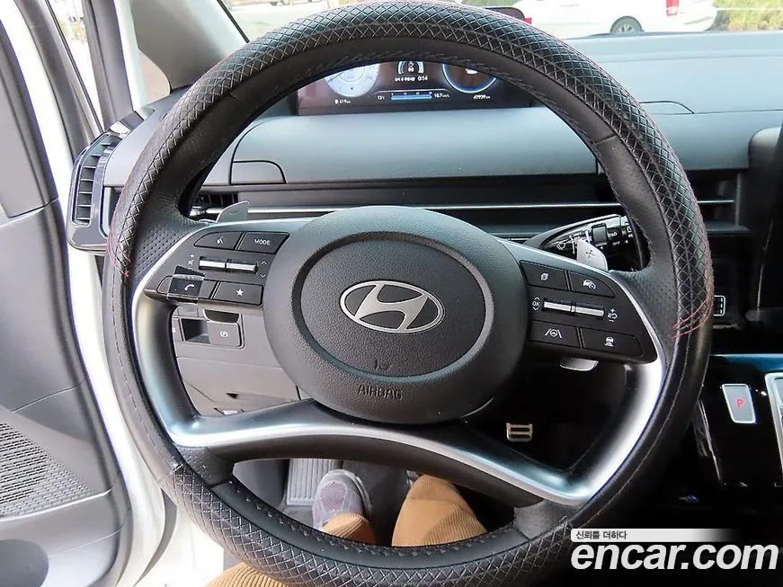 Hyundai Staria — фото 8