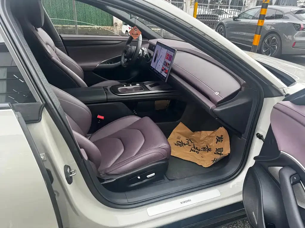 Xiaomi SU7 — фото 10