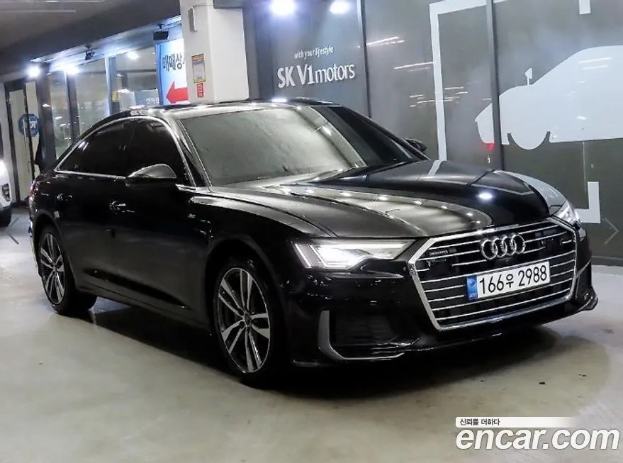 Audi A6 — фото 1