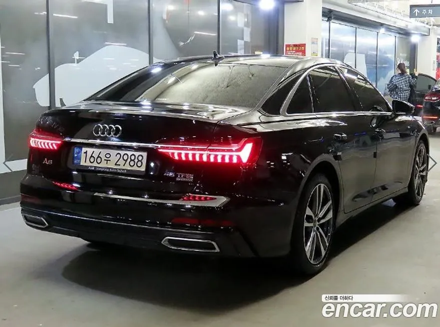 Audi A6 — фото 8