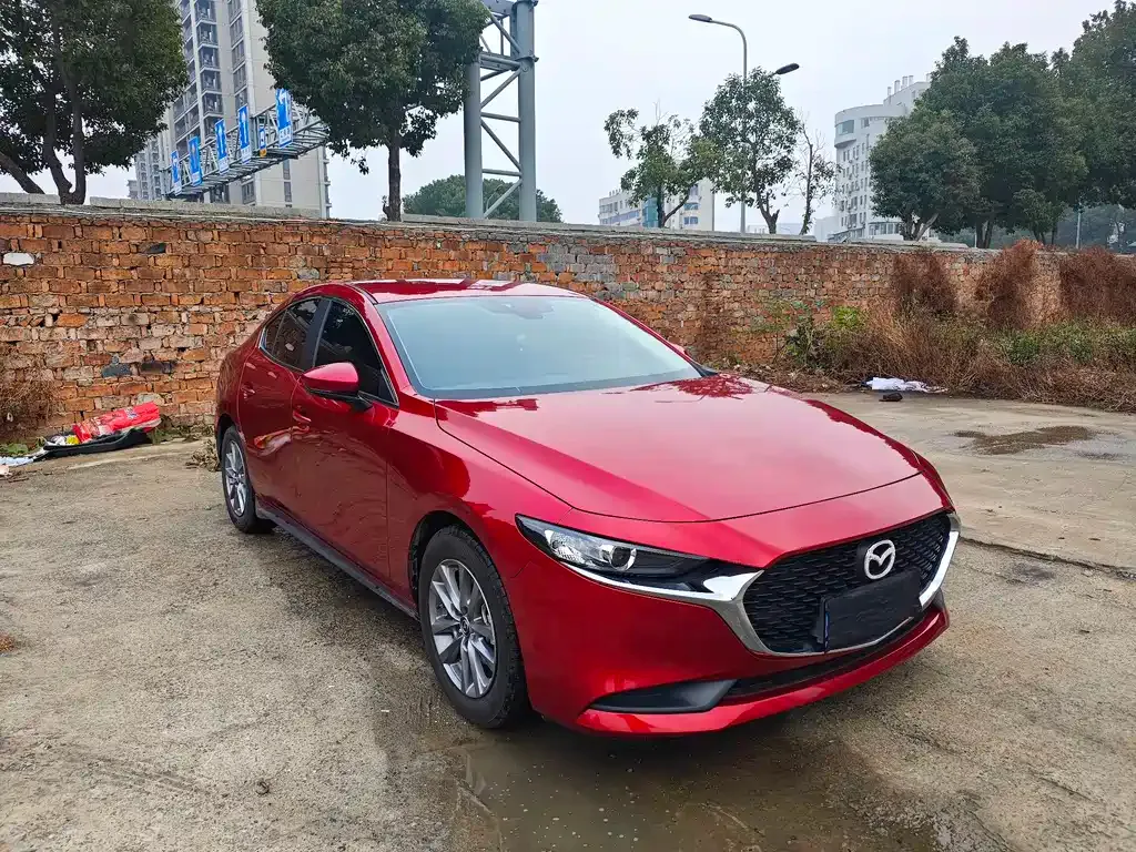Mazda 3 Axela — фото 9