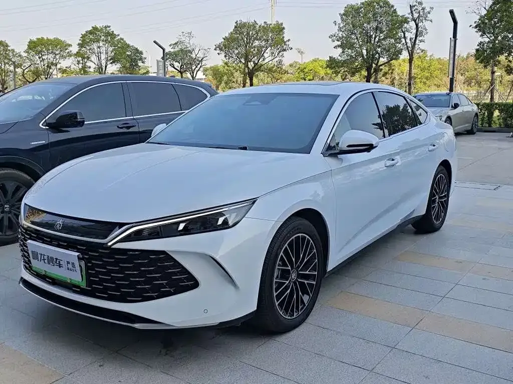 BYD Qin L — фото 1